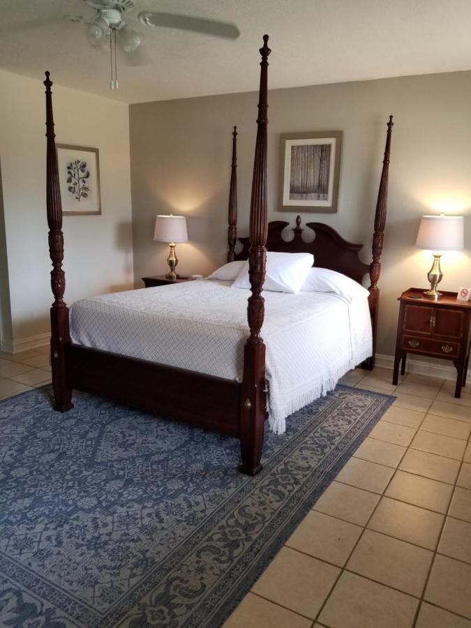 Greenwood Plantation B&B Inn เซนต์แฟรนซิลวิลล์ ภายนอก รูปภาพ
