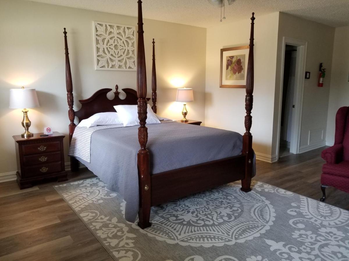 Greenwood Plantation B&B Inn เซนต์แฟรนซิลวิลล์ ภายนอก รูปภาพ